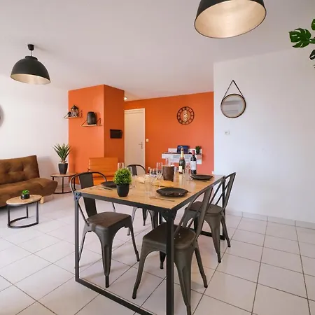 Апартаменты Confort ! Calme, Climatisation, Piscine, Parking Gratuit, Grande Terrasse, Netflix, Wifi Каркассон