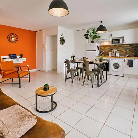 Confort ! Calme, Climatisation, Piscine, Parking Gratuit, Grande Terrasse, Netflix, Wifi *