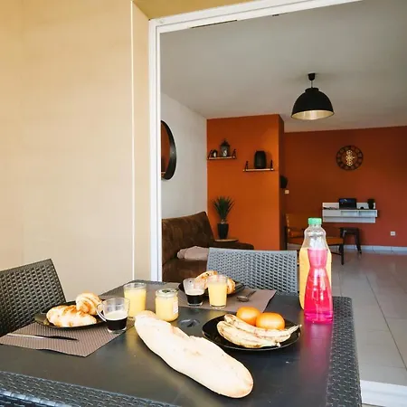 Lejlighed Confort ! Calme, Climatisation, Piscine, Parking Gratuit, Grande Terrasse, Netflix, Wifi *