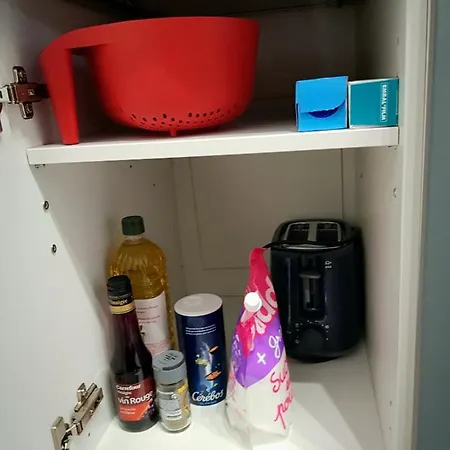 Appartamento Confort ! Calme, Climatisation, Piscine, Parking Gratuit, Grande Terrasse, Netflix, Wifi *