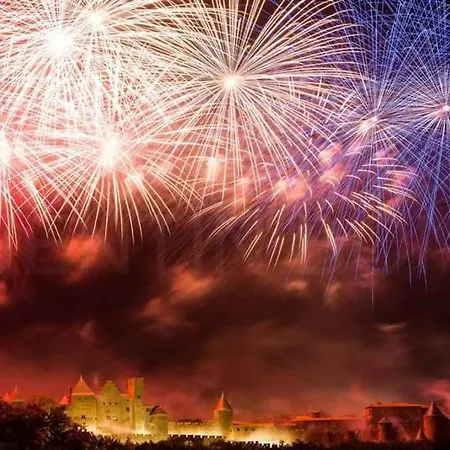 Confort ! Calme, Climatisation, Piscine, Parking Gratuit, Grande Terrasse, Netflix, Wifi