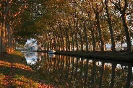 Апартаменты Confort ! Calme, Climatisation, Piscine, Parking Gratuit, Grande Terrasse, Netflix, Wifi *