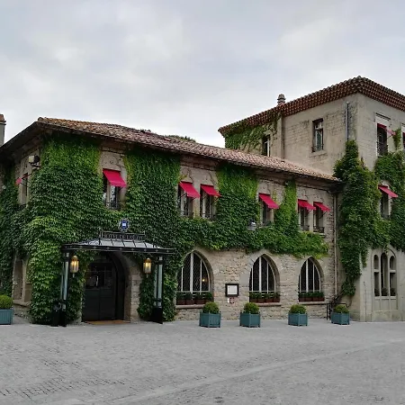 Confort ! Calme, Climatisation, Piscine, Parking Gratuit, Grande Terrasse, Netflix, Wifi Апартаменты